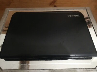 Toshiba Satellite Laptop  15.6" AMD E1-610 APU 4GB RAM 453GB HD - Image 1 of 3