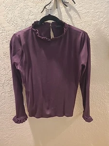 Ann Taylor Shirt Damen Weinrot Burgunderrot Oberteil Rüschen Bündchen und Ausschnitt Größe Medium - Bild 1 von 6