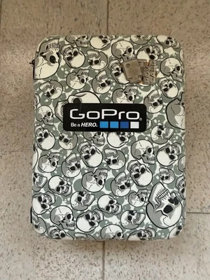 GoPro Hero 3+ Black Edition Actioncam + viel Zubehör - Bild 1 von 4
