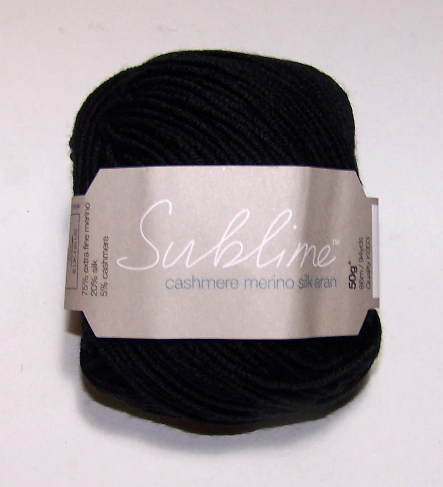LOTE de 5 Bolas de Sublime CASHMERE MERINO SEDA ARAN Hilo de Tejer #0013 NEGRO Foto 1 de 1