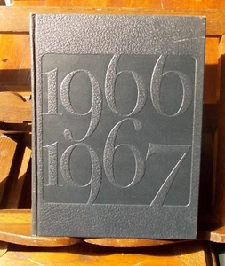 JOURNAL DE L'ANNEE 1erJUILLET 1966 30 JUIN 1967 LAROUSSE - Picture 1 of 4
