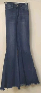 YMI Gigi Fit Bell Bottom Style Jeans Sz 1 - Picture 1 of 16