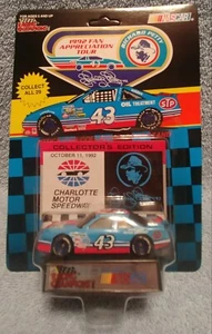 Racing Champions 1:64 1992 NASCAR Charlotte Motor Speedway Richard Petty STP #43 - Imagen 1 de 1