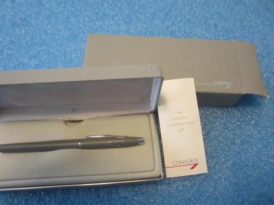 PLUMA ESTILOGRÁFICA CRUZADA GRIS MATE BRITISH AIRWAYS CONCORDE AIRPLANE REQUIERE RECARGAS Foto 1 de 1