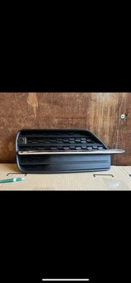 2016, 2017, 2018, 2019 Volvo XC90 SUV Left Lower Bumper Insert With Sensor Input Foto 1 de 4