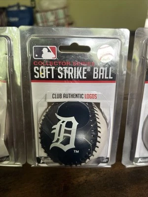 Franklin Collector Series Soft Strike Ball Detroit Tigers - Image 1 of 4