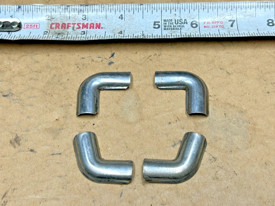 1978 年 1979 年福特卡车 F150 F250 WINDSHIELD 三角套装 78 79 前窗端 — 第 1/4 张图片