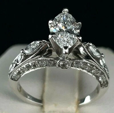 1.57CTW Gorgeous 14k White Gold 0.97 ct.Center Marquise Diamond Engagement Ring. - Image 1 of 4