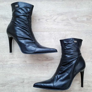 Buffalo Lederstiefel Gr. 42 schwarz Echtleder Stiefeletten High Heels - Bild 1 von 4
