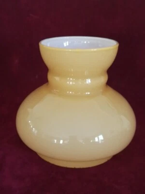 Globe ancien de Lustre en Opaline Jaune - Photo 1/4