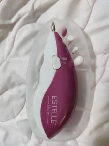 Set manicure cordless a batteria Estelle 5 in 1 con testine smerigliatrici e smerigliate e custodia - Foto 1 di 5