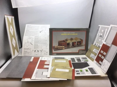 Corgi 1:76/OO Gauge Bus Garage Card Kit - Image 1 of 4