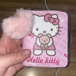 New Hello Kitty Pull And Bear Pink Wallet - Picture 1 of 4