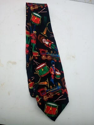 Corbata Tren Vintage ADDICTION 1981 DrummerBoy Cascanueces Novedad 100% Seda Foto 1 de 4