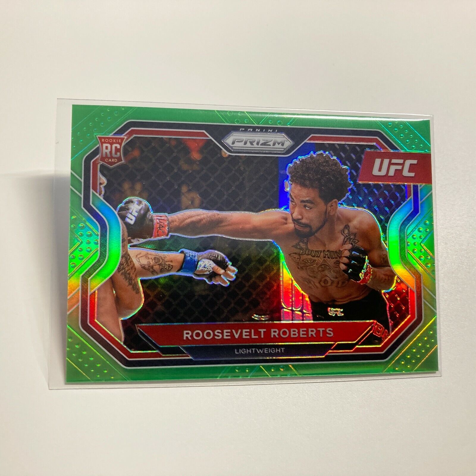 Roosevelt Roberts 2021 Panini Prizm UFC Neon Green Refractor Card 37/75 #117