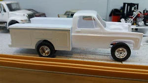 utility truck body 1/24 scale kit Diorama Assembly required - Picture 1 of 1
