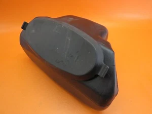 Polaris Trail Boss 325 2002 caja de almacenamiento de herramientas OEM - Imagen 1 de 5