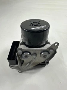 08-13 BMW E90 E92 E93 M3 OEM ABS DSC Traction Control Pump Module - Picture 1 of 8