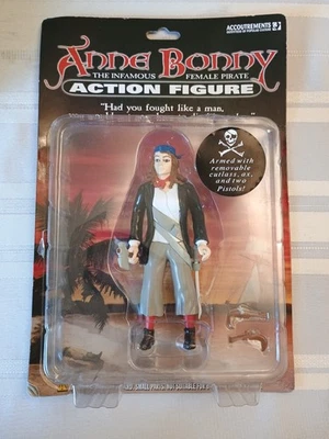 Figura de acción pirata femenina infame 2004 Anne Bonny con hacha Cutlass 2 pistolas juguete Foto 1 de 4
