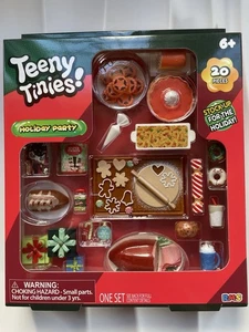 Teeny Tinies HOLIDAY PARTY Mini Essen Spielset Spielzeug Puppe/Puppenhaus Miniaturen 20 Stck. - Bild 1 von 2