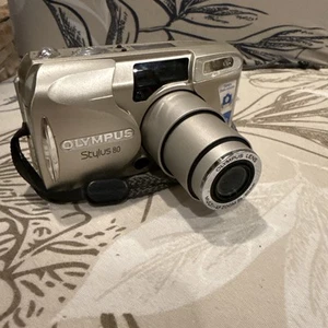 Olympus Stylus Epic Zoom 80 analoge Kompaktkamera 35 mm getestet funktioniert - Bild 1 von 17