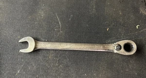 Blue Point 15 Degree Offset 7/16" Ratcheting Combination Wrench BOER14 - Picture 1 of 3