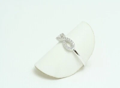 Anello da donna Infinito in Oro Bianco 18 Kt con Zirconi misura 14 nuovo - Immagine 1 di 4