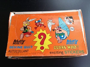RARE Boite de stickers Astérix 1978 Devine qui Guess WHO avec 60 pochettes - Picture 1 of 4