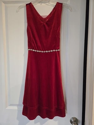 Terciopelo rojo Speechless Kids con acento de diamantes de imitación talla 16,5 Foto 1 de 4