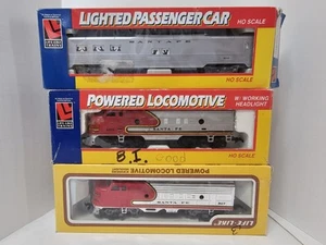 Life Like / Tyco HO F7AA Santa Fe Power & Dummy, Streamline Vista Dome - Foto 1 di 12