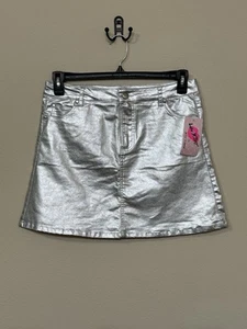 Luv Betsey by Betsey Johnson Teen Girl Silver Mid Rise Slim Short Skirt 18 - Picture 1 of 9
