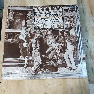 1974 Alice Cooper "Alice Cooper's Greatest Hits"  Vinyl 12" LP Album  W 2803 - Image 1 of 4