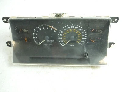 Velocímetro de instrumentos Toyota MR2 1987-1989 calibre OEM 110.779 millas Foto 1 de 4