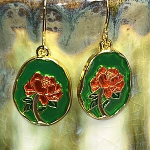 Gold Tone French Hook Red Rose Floral Dangle Earrings Artisan. Flowers. S110 - Picture 1 of 3