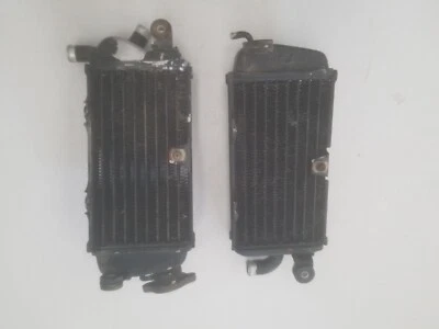 85-86 TRI-Z250 TRI Z 250 YTZ250 YTZ 250 MONTAJE RADIADOR OEM 38W-12460-00-00 Foto 1 de 4