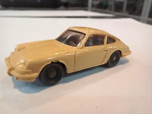 COCHE DEPORTIVO VINTAGE WIKING BEIGE PORSCHE CARRERA 911 16 1/87 HO ALEMANIA - Imagen 1 de 21