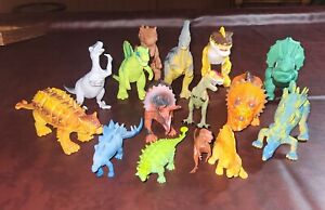 🦖🐲🦕Lot of 15 Assorted Variety Toy Dinosaur Figures Small And Medium