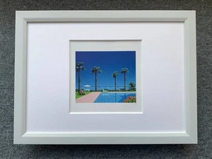 Hiroshi Nagai "POOLS 19" A4 gerahmter Kunstdruck Japan Resort Retro Poster Stil - Bild 1 von 3