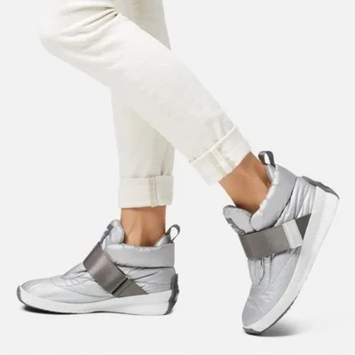 Sorel 女式 Out N About Puffy 防水中帮运动鞋 9.5 码银色 — 第 1/4 张图片
