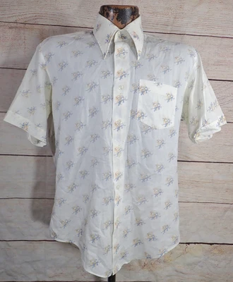 Vintage 70's Disco Short Sleeve Shirt Birds AOP Rockabilly Men's L Dagger Collar - Image 1 of 4