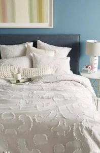 Anthropologie WOVEN MOLENA Queen Duvet Cover Light Purple Grey - Picture 1 of 7