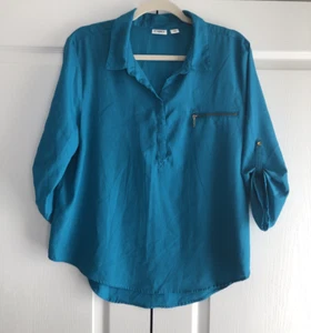 Cato Women's Size XL Green Roll Tab Sleeve Tunic Top Relaxed Fit - Picture 1 of 8