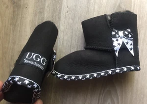 BOTAS UGG ZAPATOS DE BEBÉ TALLA L NEGRAS GENUINAS PIEL DE OVEJA BLUESTAR AUSTRALIA BARATAS - Imagen 1 de 5