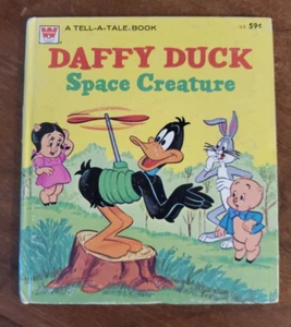 Vintage Daffy Duck Space Creature Tell-A-Tale Book ©1977 HC Used Whitman Books - Picture 1 of 8