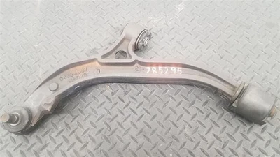 Brazo de control inferior delantero izquierdo Chrysler Town & Country 96-00 OEM 04694761AC Foto 1 de 4