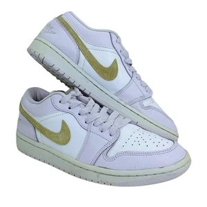 Nike Air Jordan 1 Vintage Damen Low Cut Weiß mit Avocado Grün Turnschuhe - Größe 7 - Bild 1 von 7