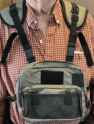 Gander Mountain Guide Series Fishing Vest Pouches Padded One Size Fits All - Image 1 of 4