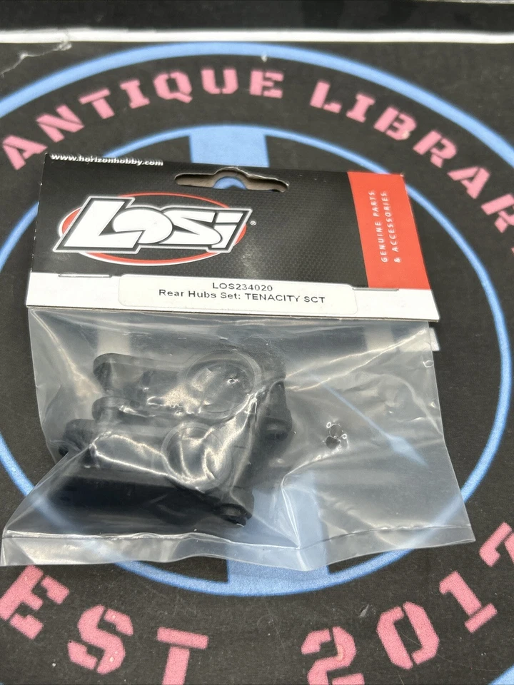 Team Losi. LOS234020 Rear Hubs Set. Tenacity SCT - Image 1 of 1