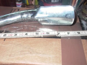 NEW OLD STOCK HEAVY DUTY OIL POURING / OPNER SPOUT - Picture 1 of 2