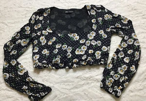 Zara Black Daisy Floral Print Long Sleeve Cropped Top - Size M Medium - Picture 1 of 5